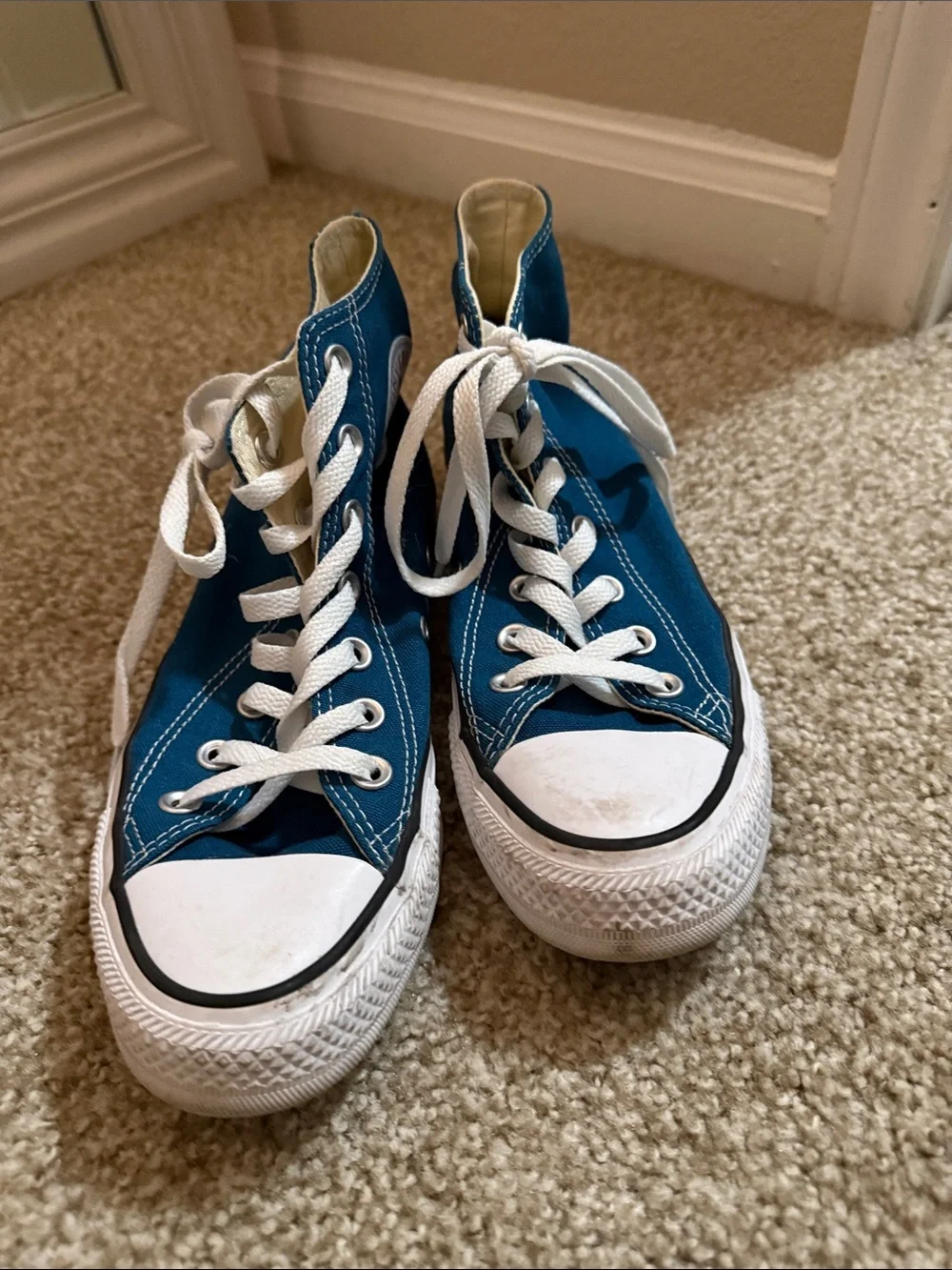 Converse High-Top Sneakers in Teal Blue and White